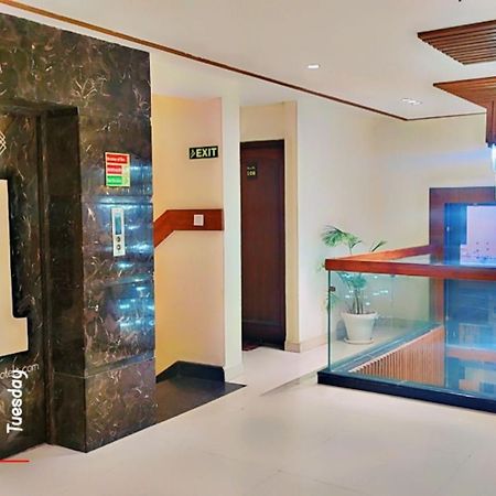 Hotel Aura Grand By Levelup Hotels Amritsar Zewnętrze zdjęcie
